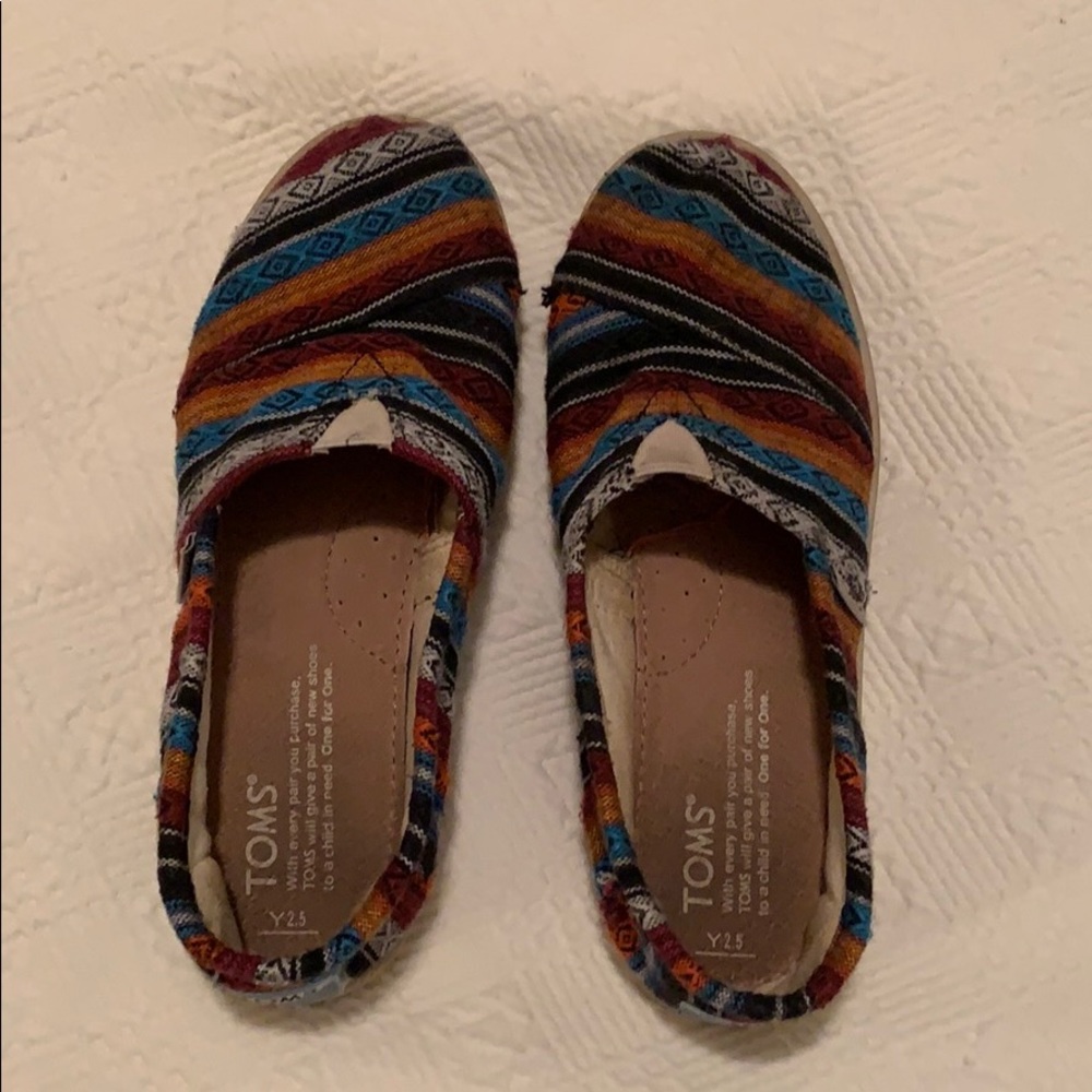 Kids TOMS